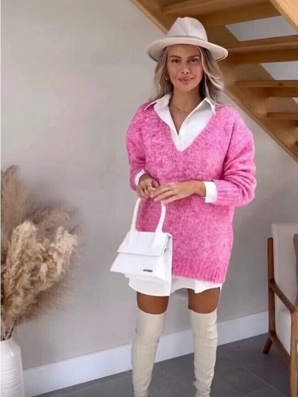 Zara Wool Alpaca Bubblegum Pink V-Neck Oversized Sweater size M - Picture 2 of 10